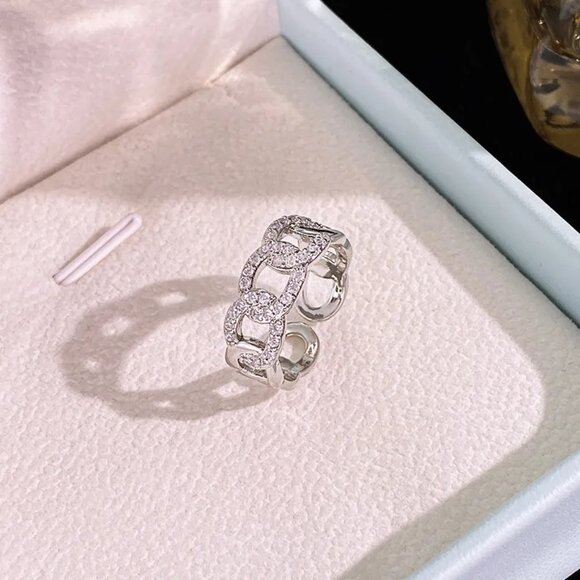 Interlocking Open Double Ring Zircons Silver Tone Adjustable New - Picture 1 of 10